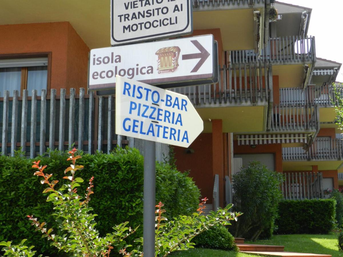 Апартаменти Al Girasole Песк'єра-дель-Гарда Екстер'єр фото
